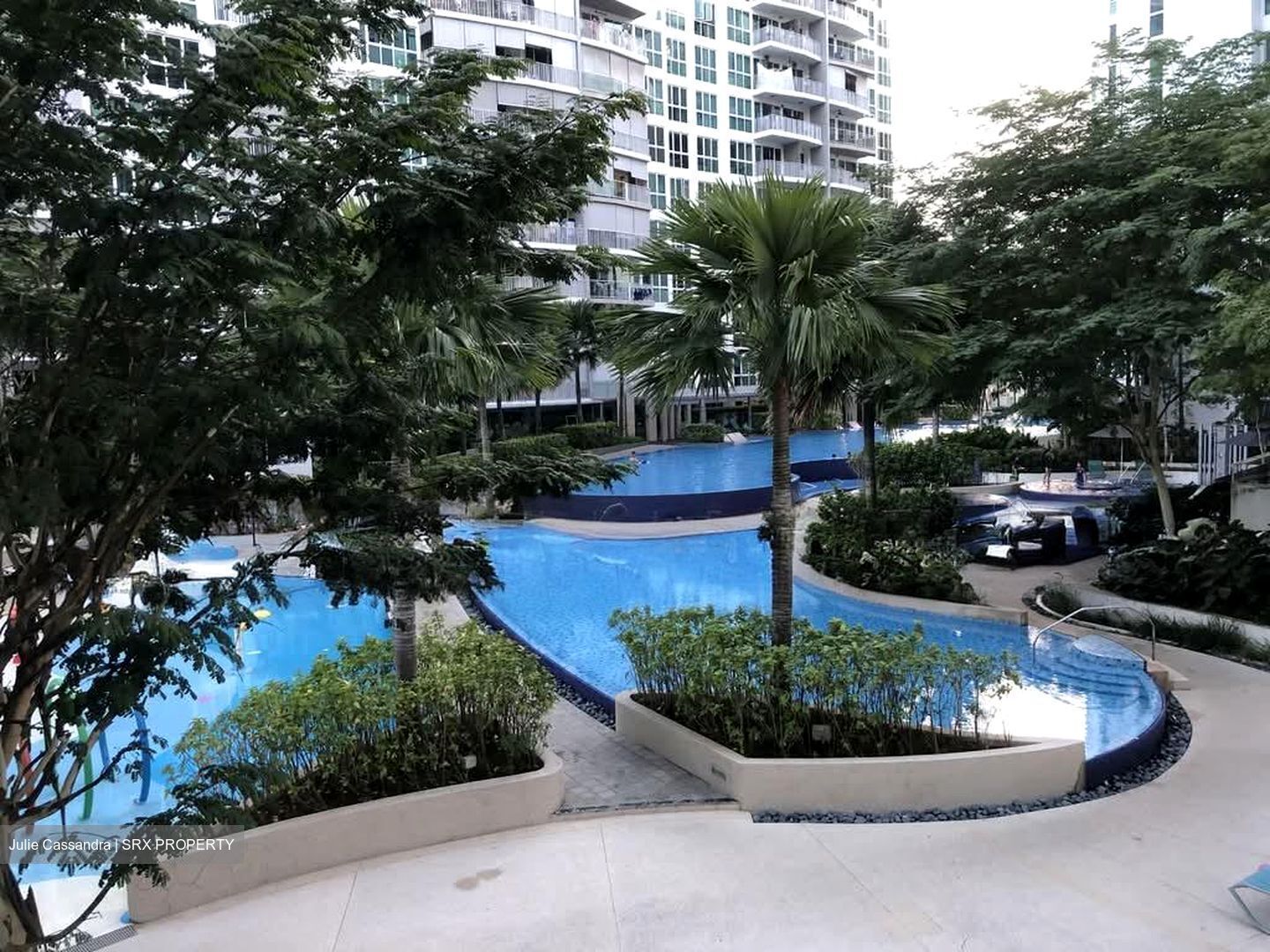 1 Canberra (D27), Condominium #579721011